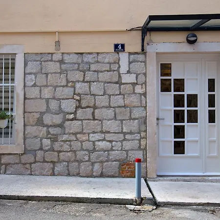 Apartamento Rosulica *